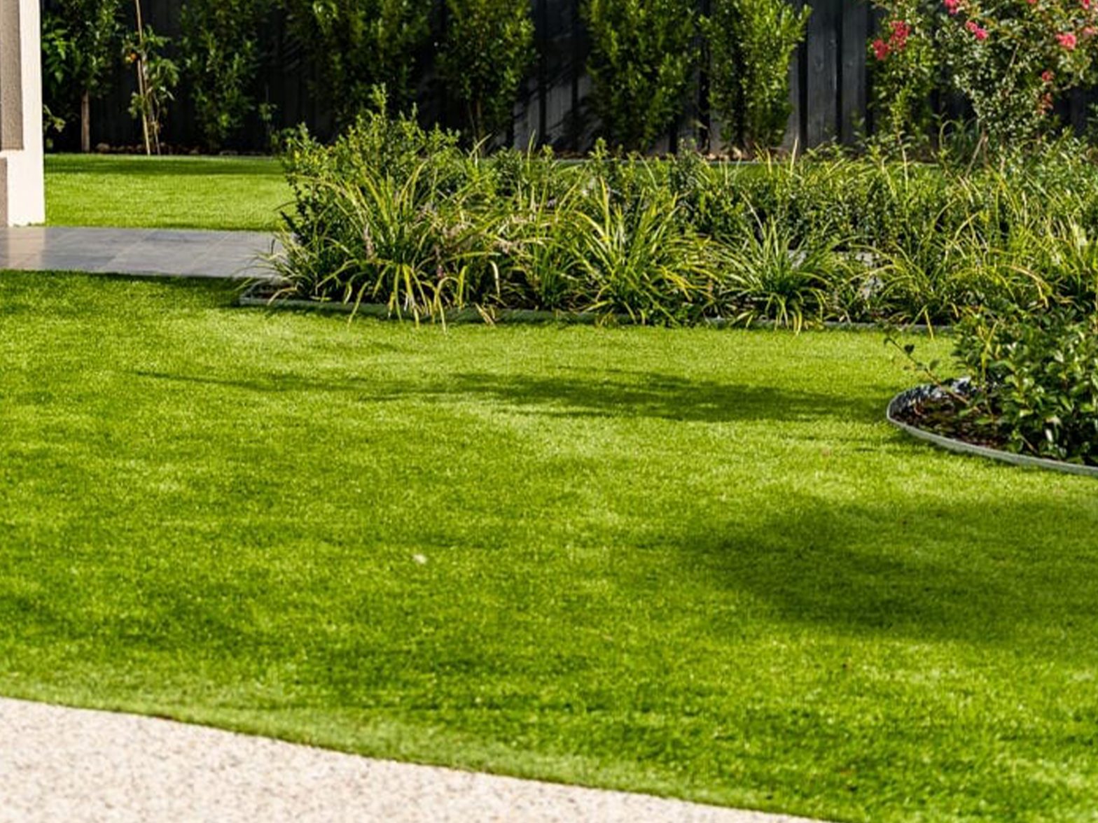 Lushlandscaping